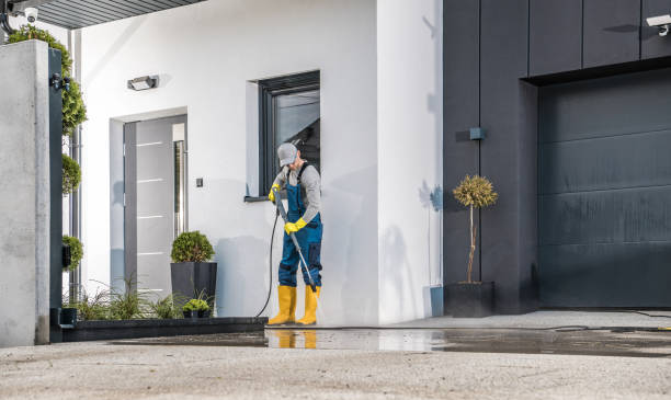 Pre-Holiday Cleaning in Falls City, NE